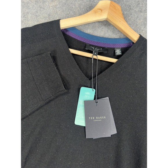 Ted Baker Other - Ted Baker Sweater Mens 2XL Black Wool V Neck Textured Detail Lightweight NWT